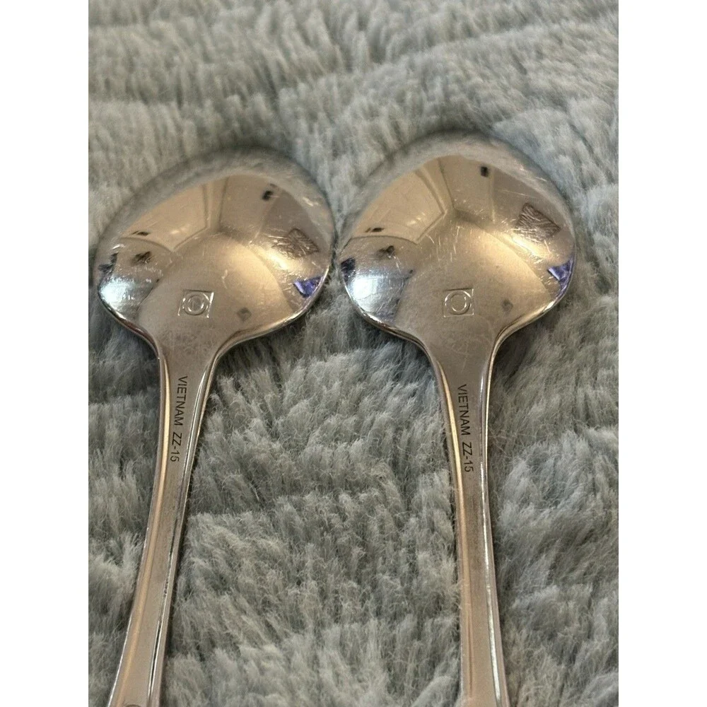 Oneida Stainless Chateau 2 Spoons - Picture 8 of 8
